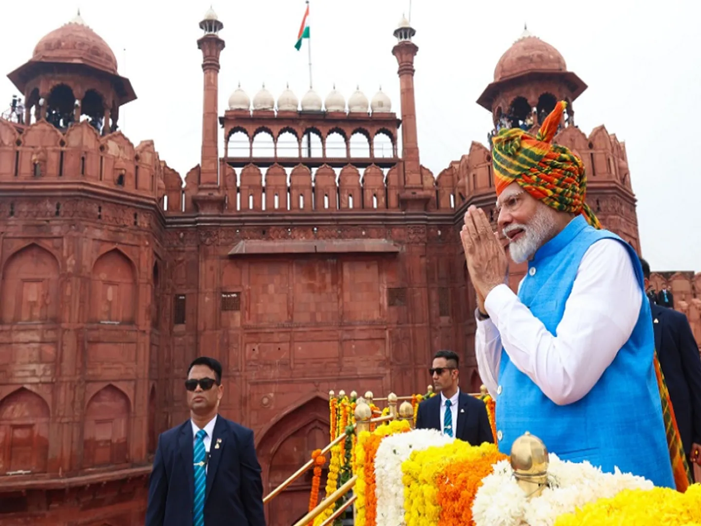 सिविल कोड, विकसित भारत, बांग्लादेश में हिंदुओं की सुरक्षा...लाल किले से पीएम मोदी क्या बोले, जानिए बड़ी बातें