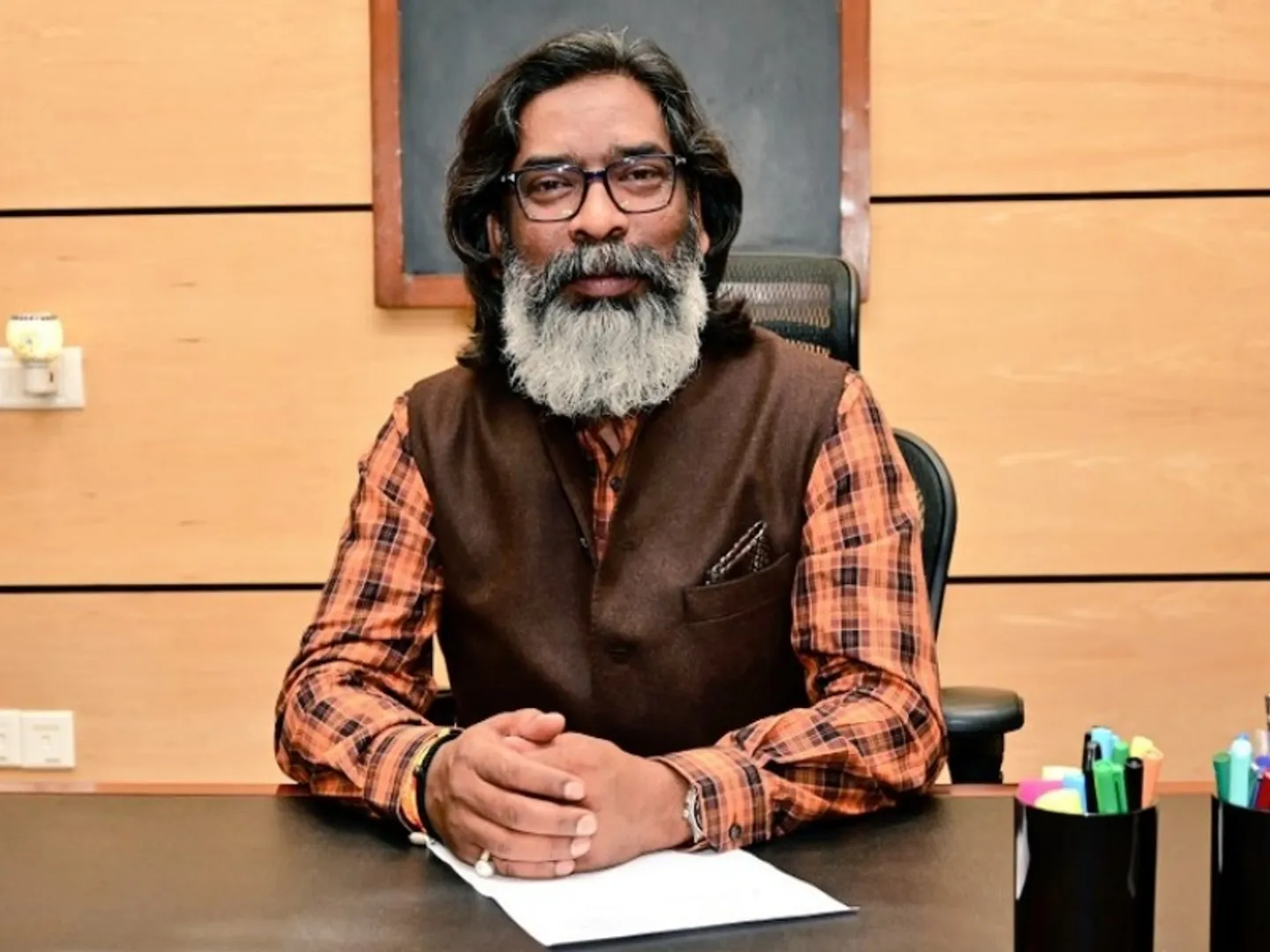 झारखंड में ‘मंईयां सम्मान योजना’ की लाभार्थियों की स्क्रीनिंग और राशि रिकवरी की चिट्ठी पर बवाल, भाजपा ने घेरा