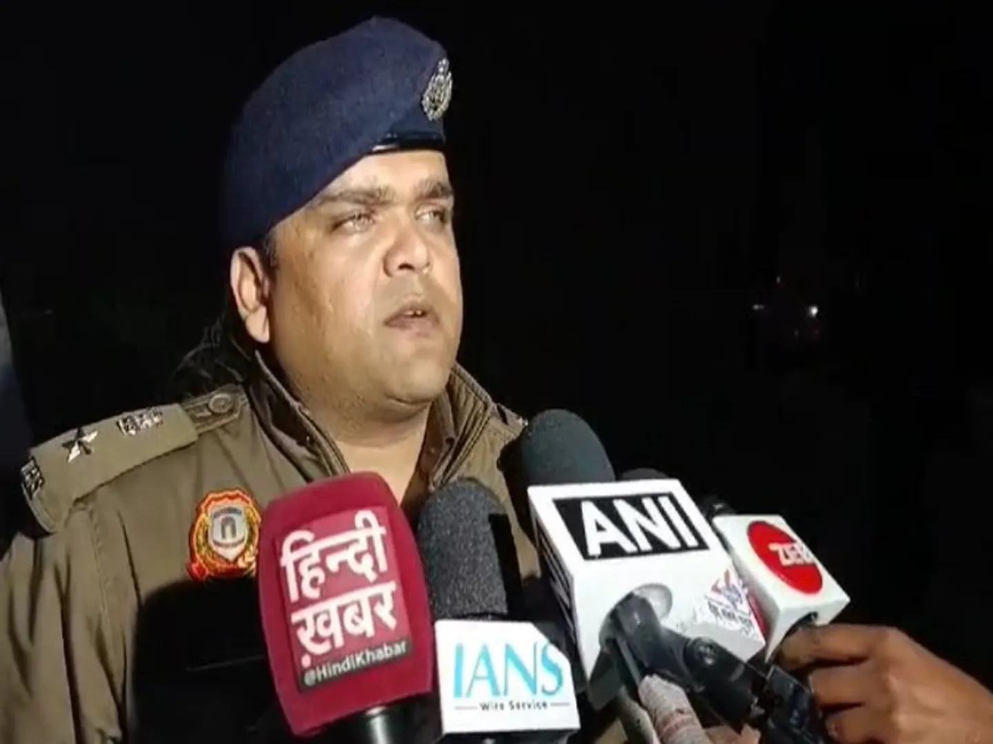 saif attack case police prob, saif ali khan, mumbai police,