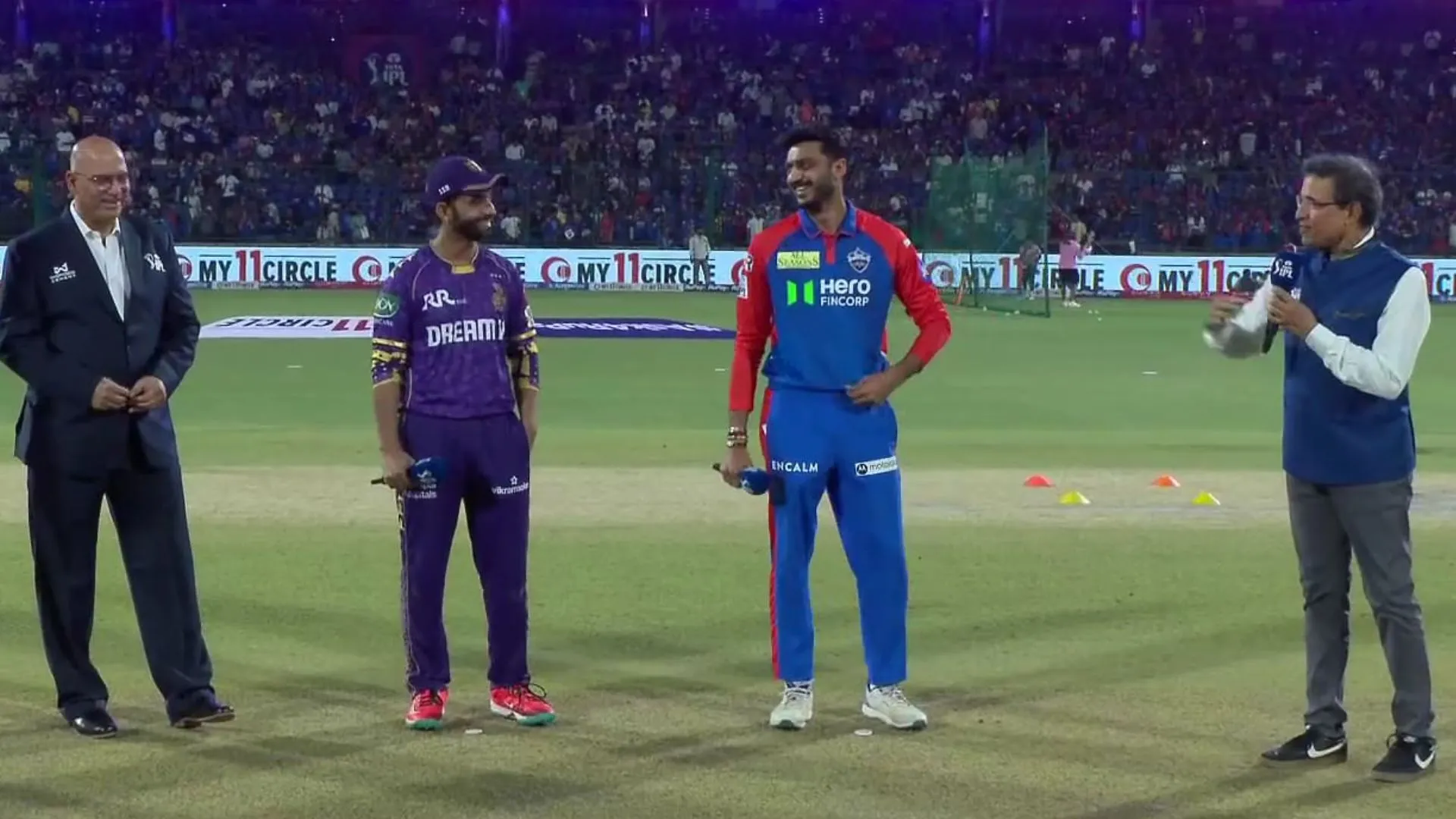 DC vs KKR : दिल्ली ने टॉस जीतकर पहले चुनी गेंदबाजी