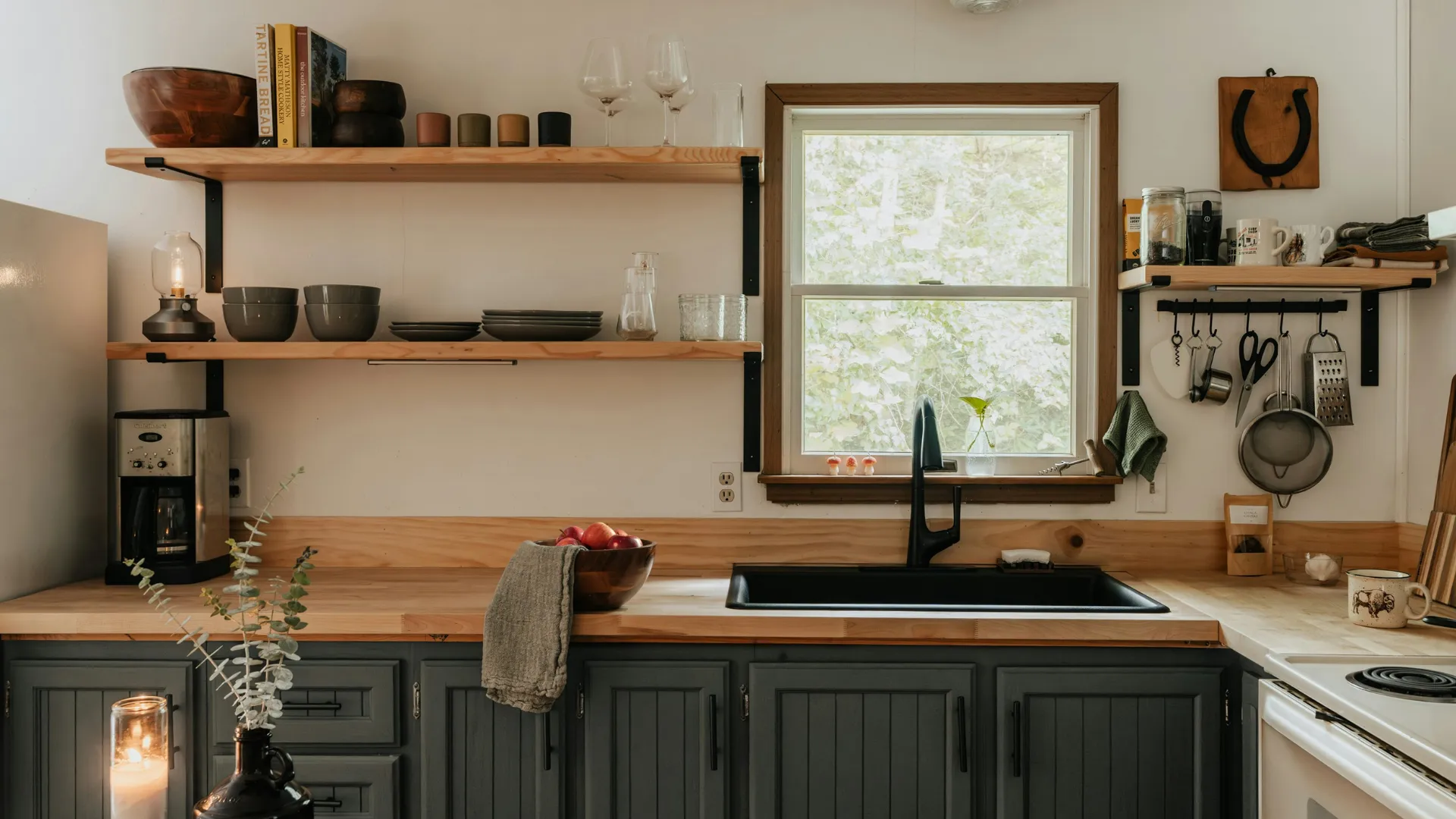  Cosmic Kitchens   