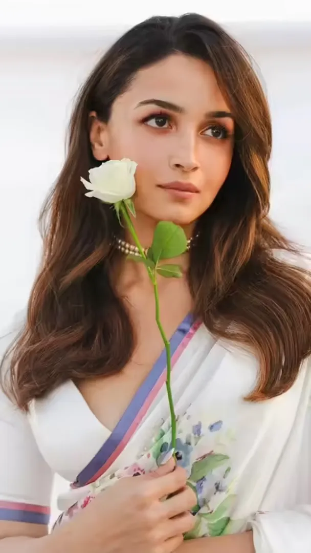  alia   