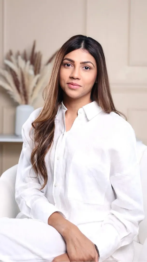  Anshuka Parwani   
