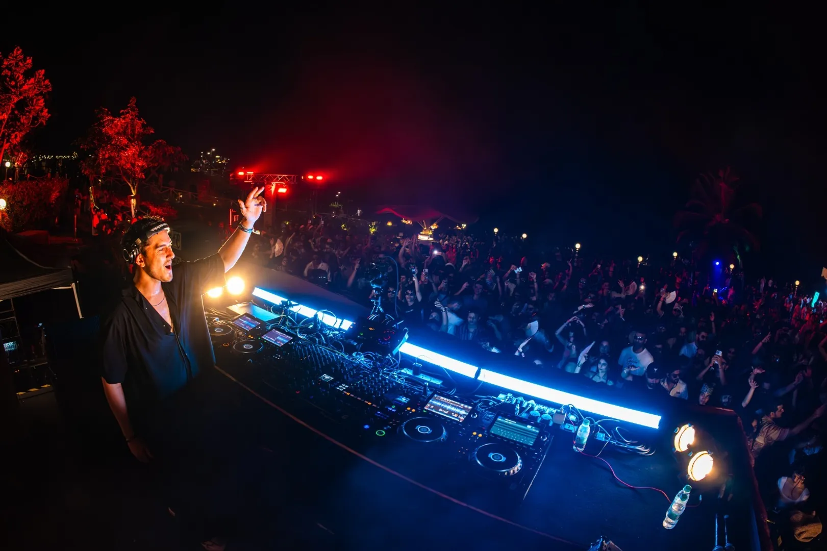  Sistek performing at CASA BACARDÍ   