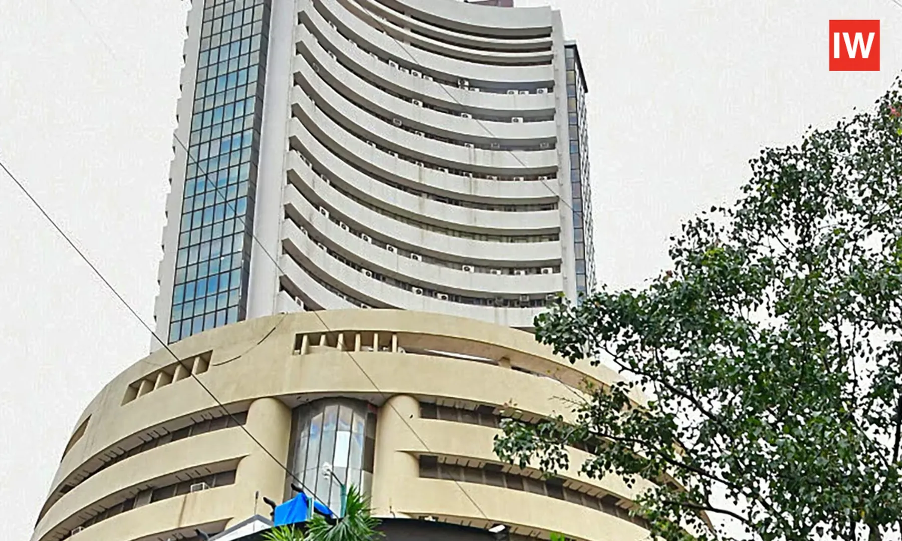 NIFTY-Rises