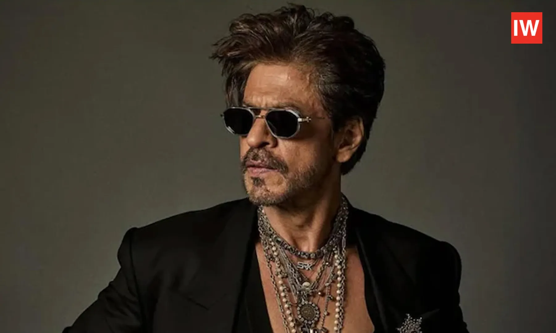 Shah-Rukh-Khan's-Met-Gala-Watch-Costs-Rs-21-Crorhat's-Behind-the-Price-Tag