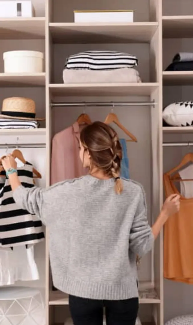 Wardrobe-Choices-That-Add-Years-to-Your-Look