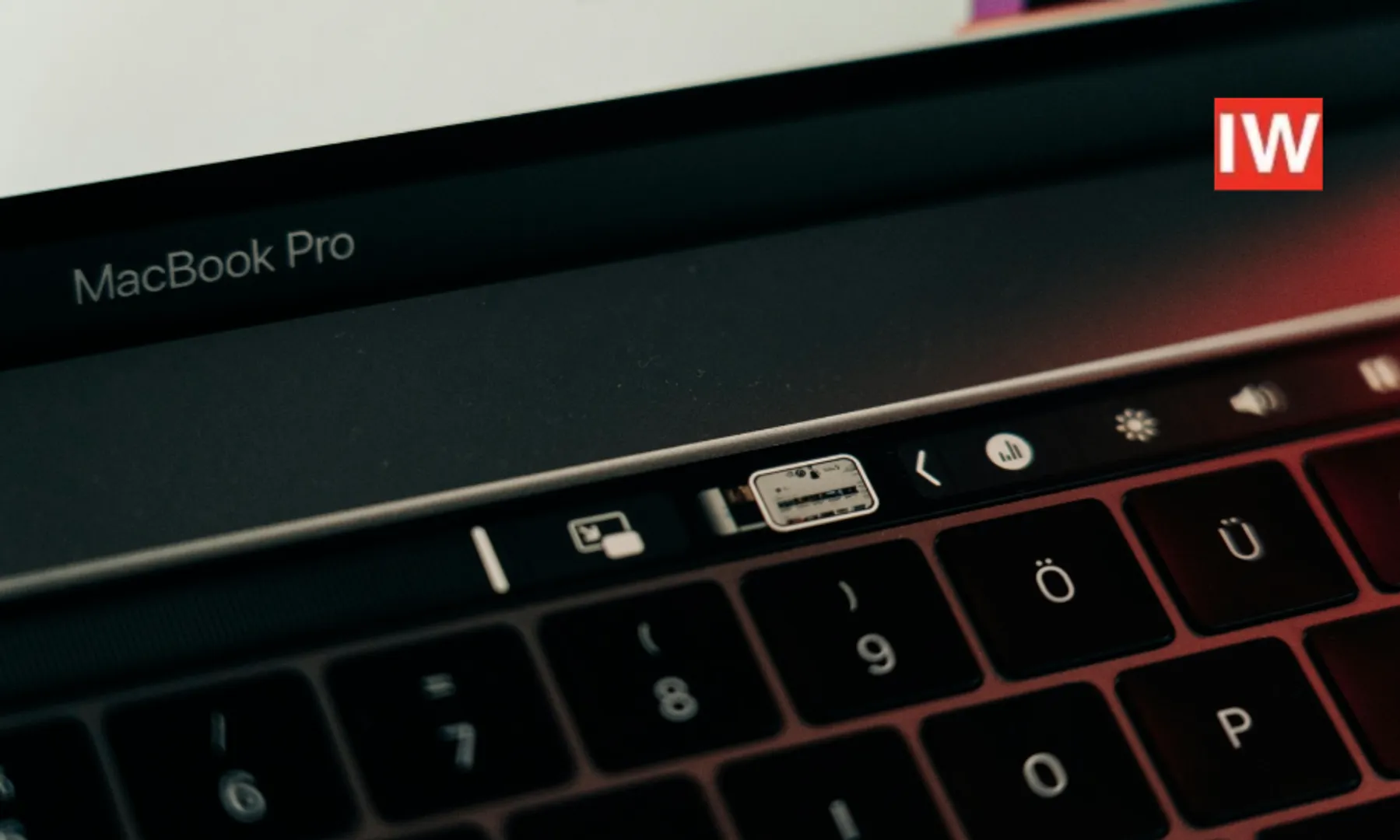 Boost Your Productivity - 10 Essential MacBook Keyboard Shortcuts
