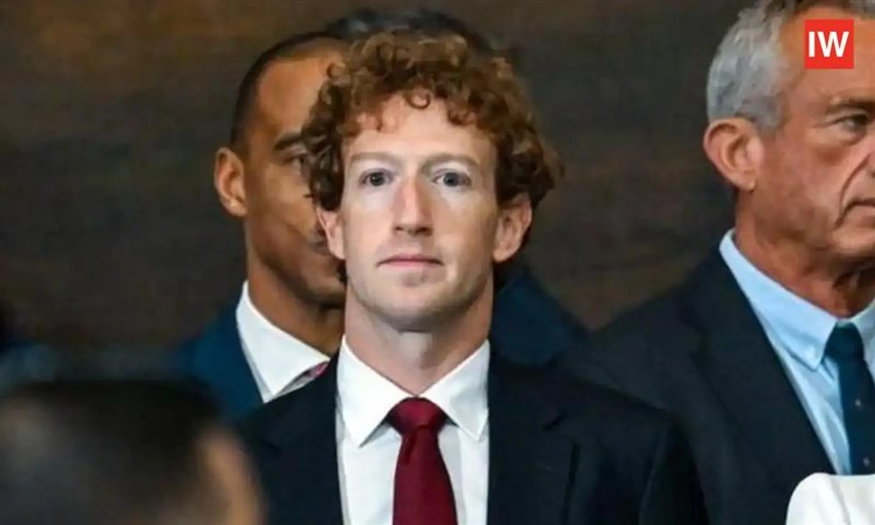 Was-Mark-Zuckerberg-Kicked-Out-of-Trump’s-Oval-Office-During-a-Military-Briefing