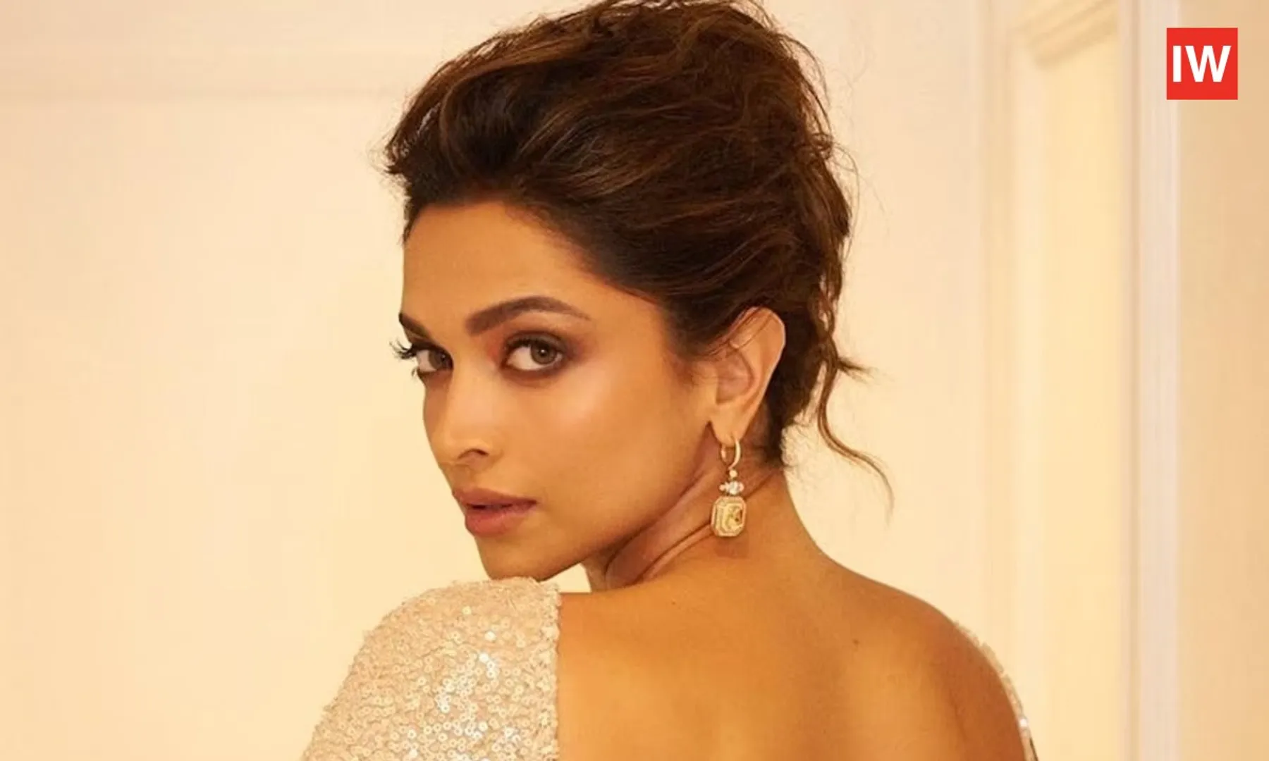 Why-Deepika-Padukone-Will-Pay-₹73-Lakh-Annually-to-Maintain-Her-Hollywood-Walk-of-Fame-Star