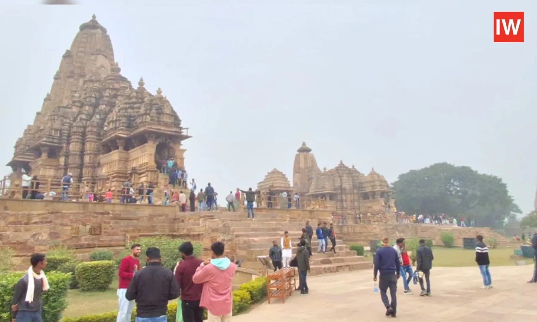 Pray-To-Lord-VishnuTop-Court-Refuses-To-Hear-Plea-To-Restore-Beheaded-Khajuraho-Idol
