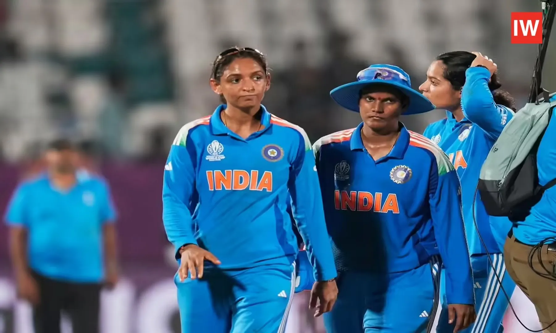 Harmanpreet-Blasts-Top-Order-Batters-After-Loss-Against-SA,-Says-'Didn't-Take-Responsibility