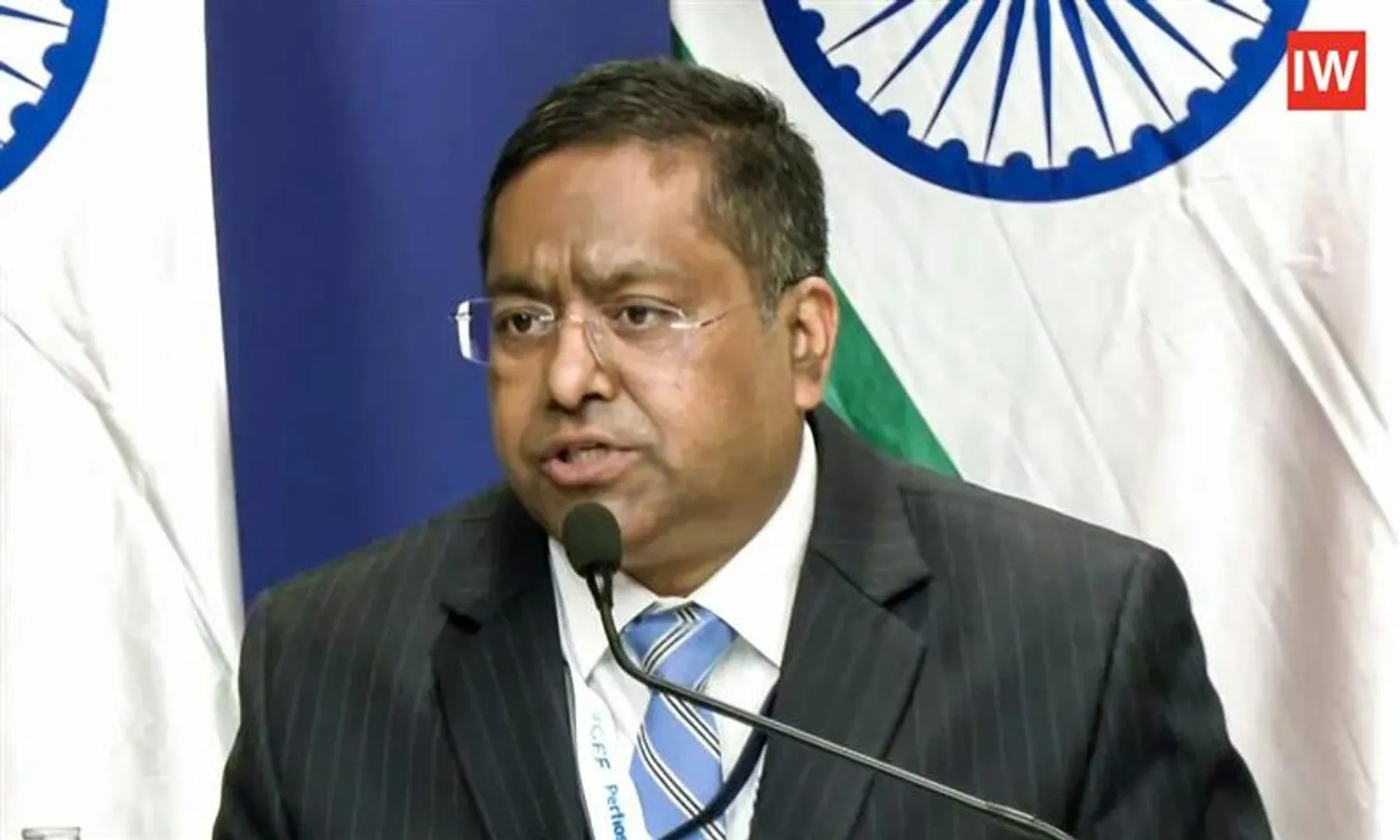 India-Responds-to-Trump-Claim-on-Russian-Oil-Purchases,-Randhir-Jaiswa