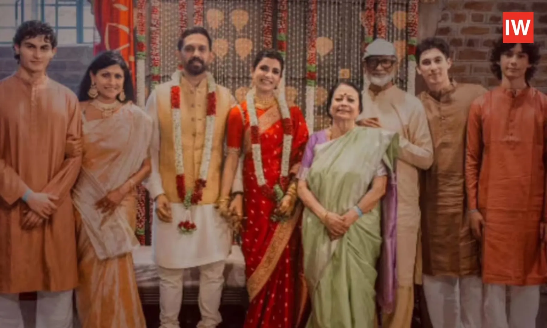 Samantha-Marries-Filmmaker-Raj-Nidimoru,-Gets-Warm-Welcome-from-New-Sister-in-Law