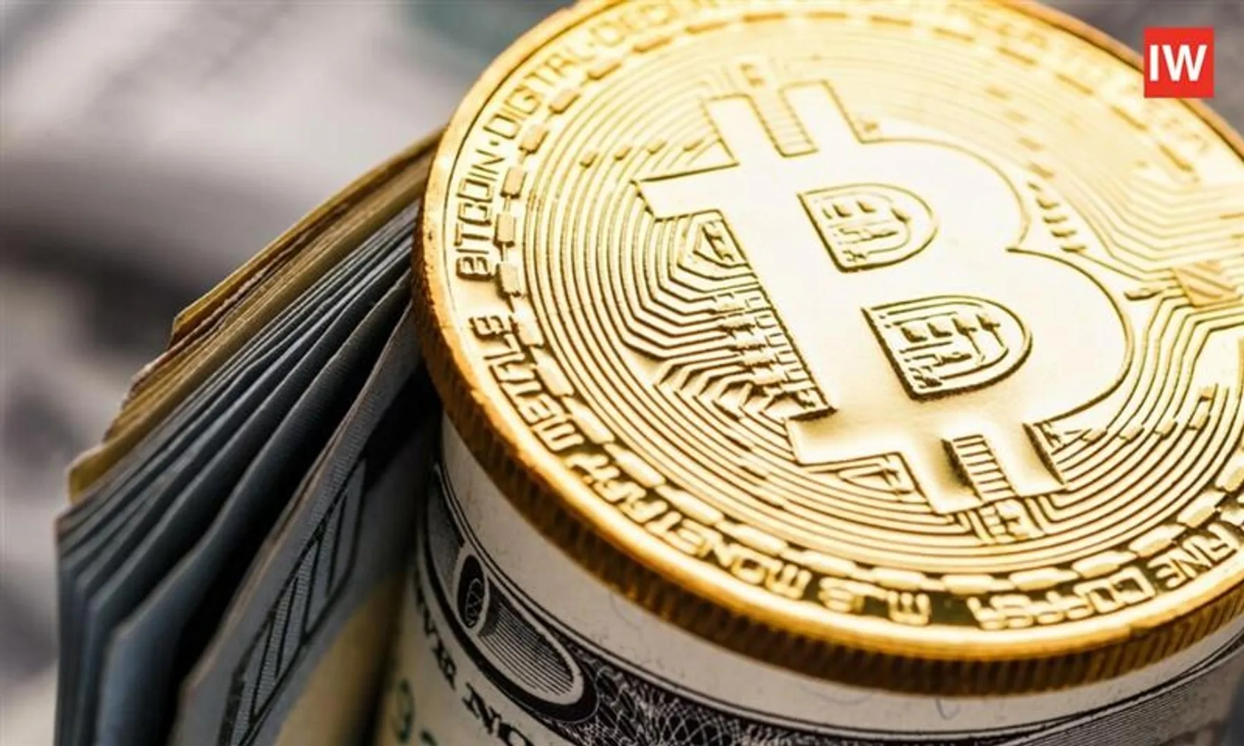 Bitcoin-Sits-at-$90,002,-Ethereum-at-$3,200