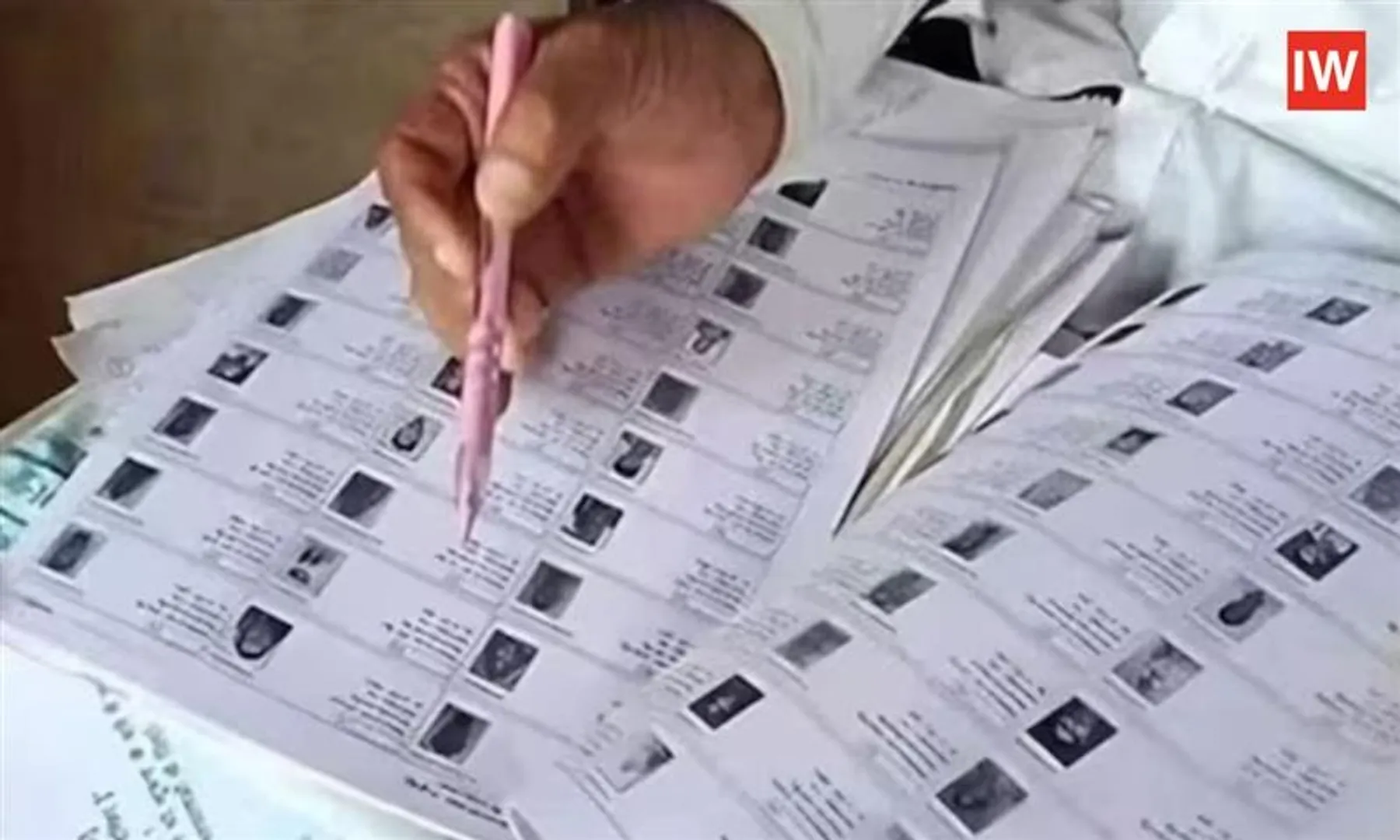 Election-Commission-of-India-Extends-Voter-Roll-Revision-Deadline-in-Six-StatesUTs