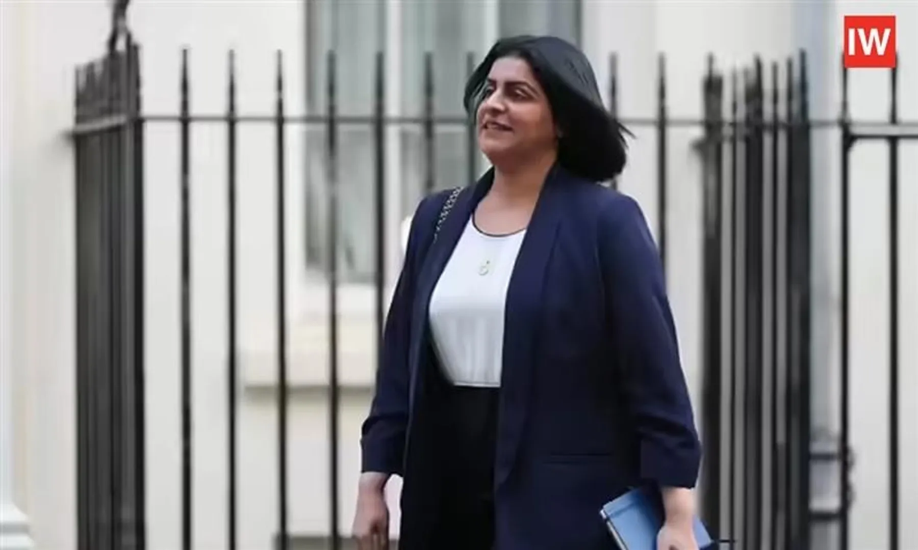 UK-may-get-first-Muslim-PM,-Shabana-Mahmood,-as-Epstein-scandal-hits-Starmer 1