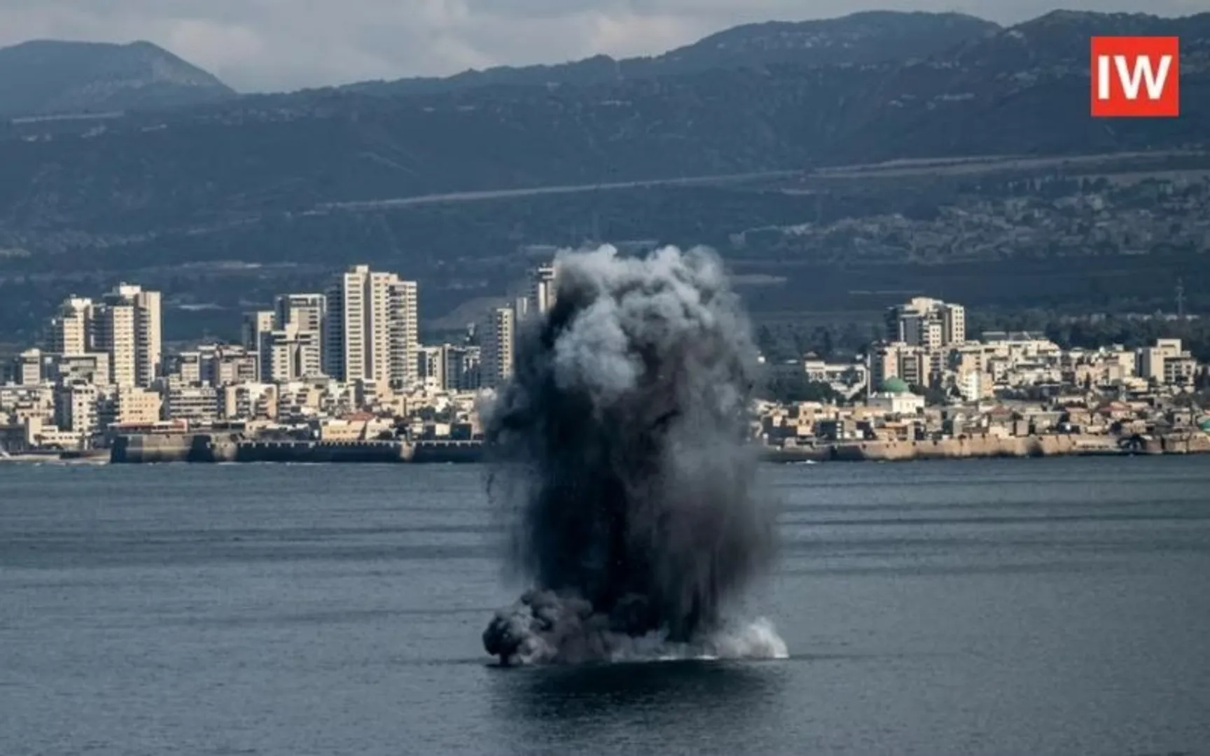 Dubai and Abu Dhabi Under Fire Iran's Retaliatory Strikes Bring War to the Heart of the Gulf