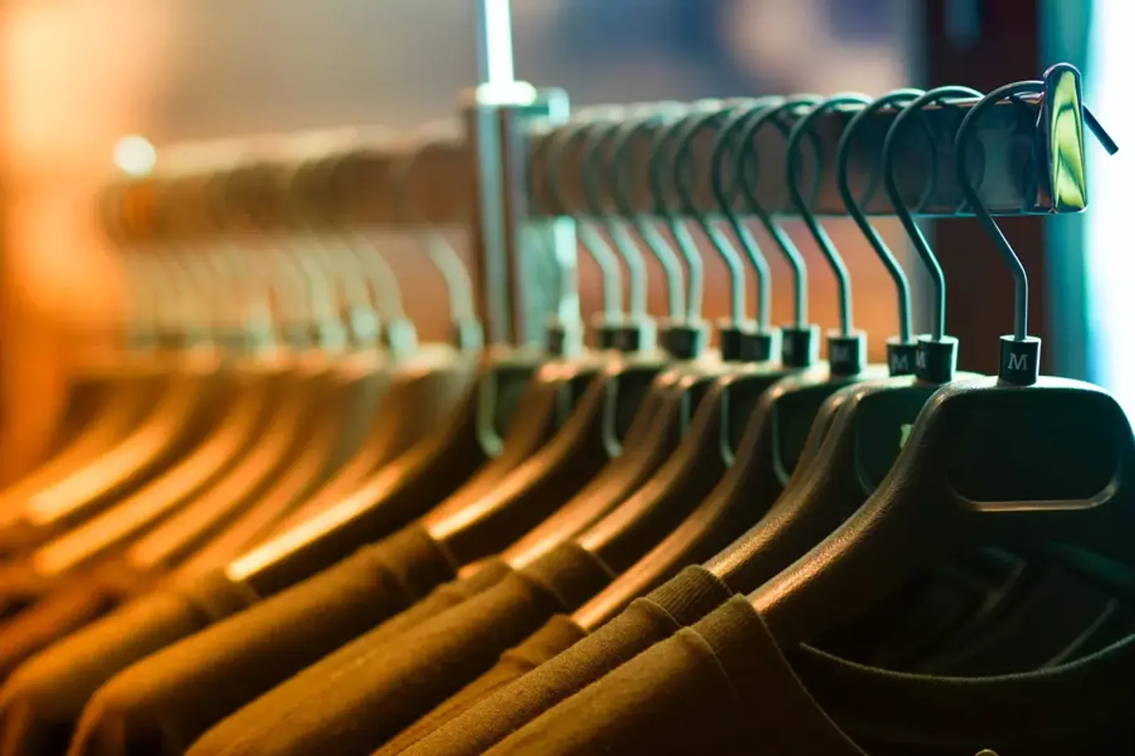 Online Clothing Distribution