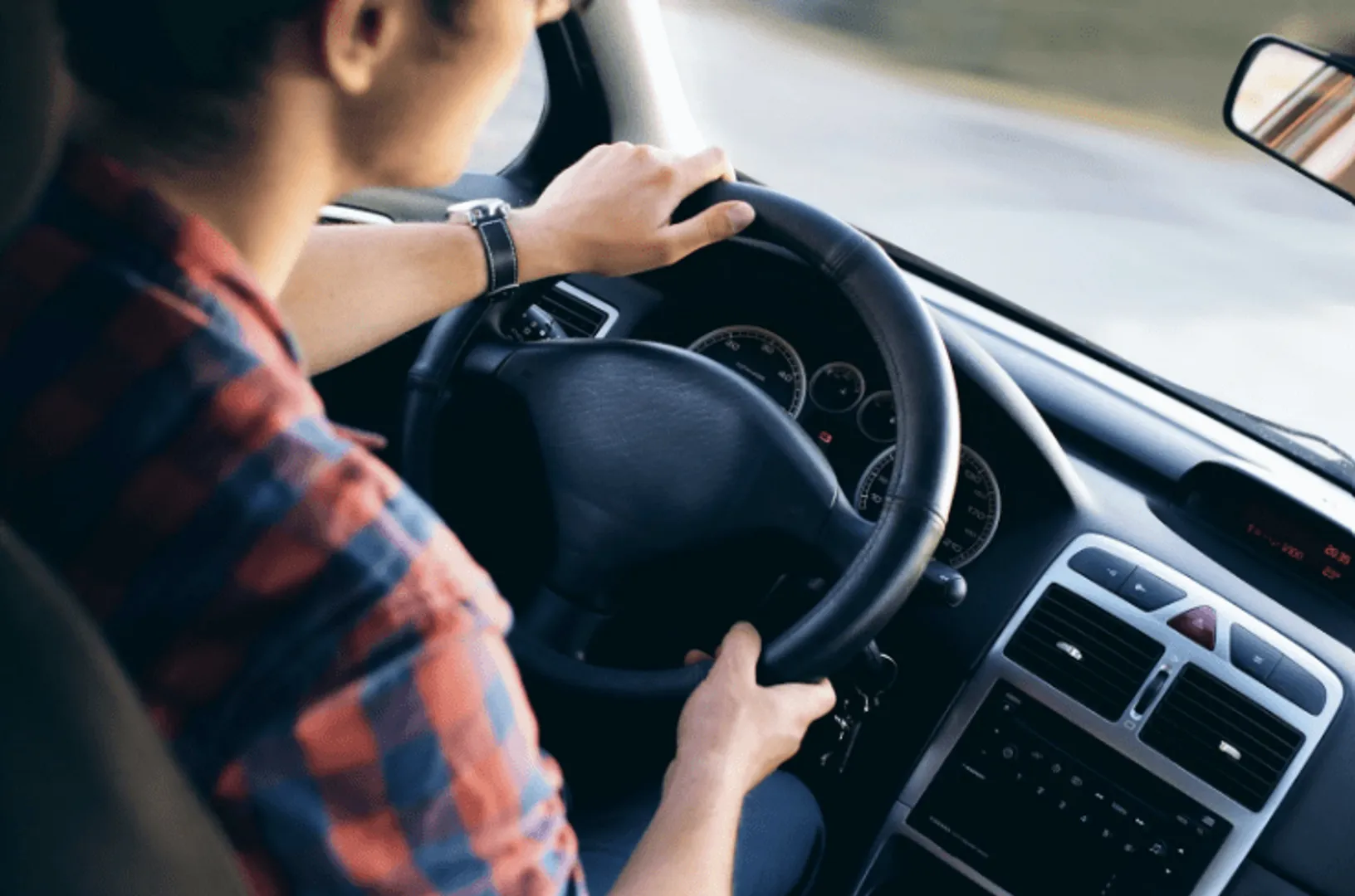 Car Insurance Brokers vs. Agents: Key Differences