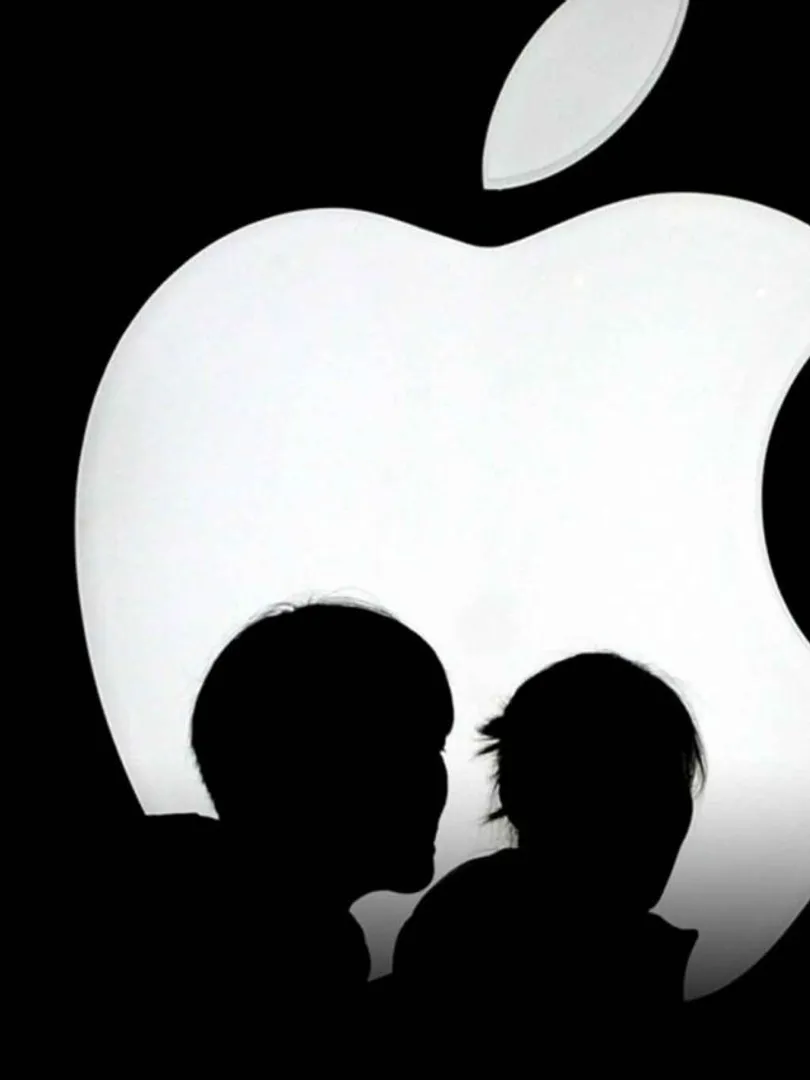 Apple-Invests-Millions-Every-Day-to-Train-Its-Conversational-AI