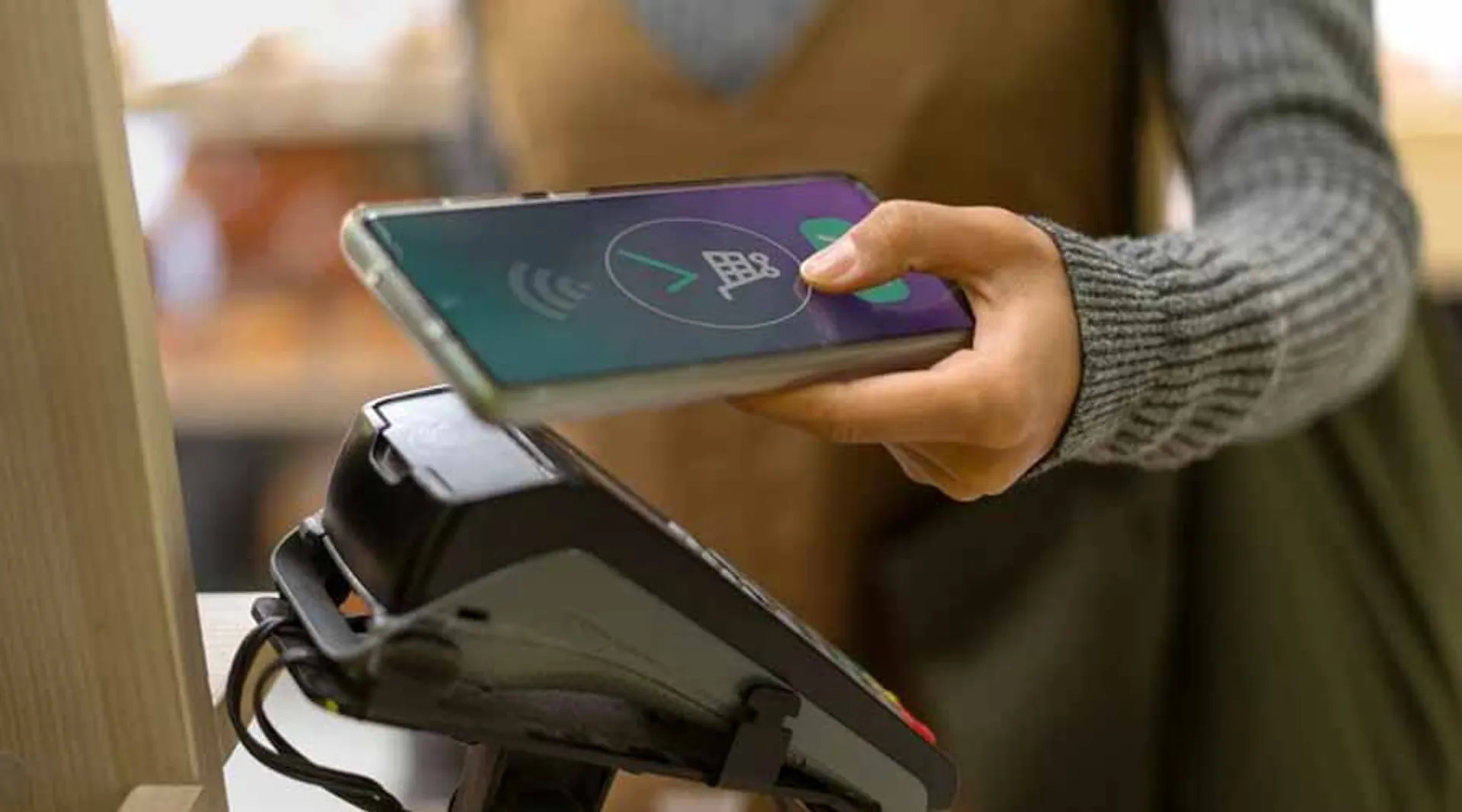IoT-in-Retail-Enhancing-Customer-Experiences-through-Startups