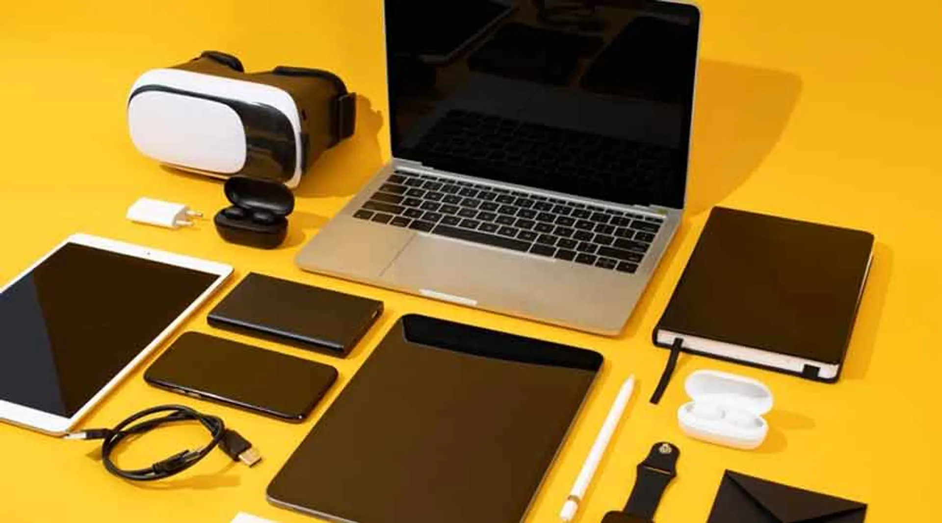 New Year, New Gadgets: Best Tech Gifts for 2024