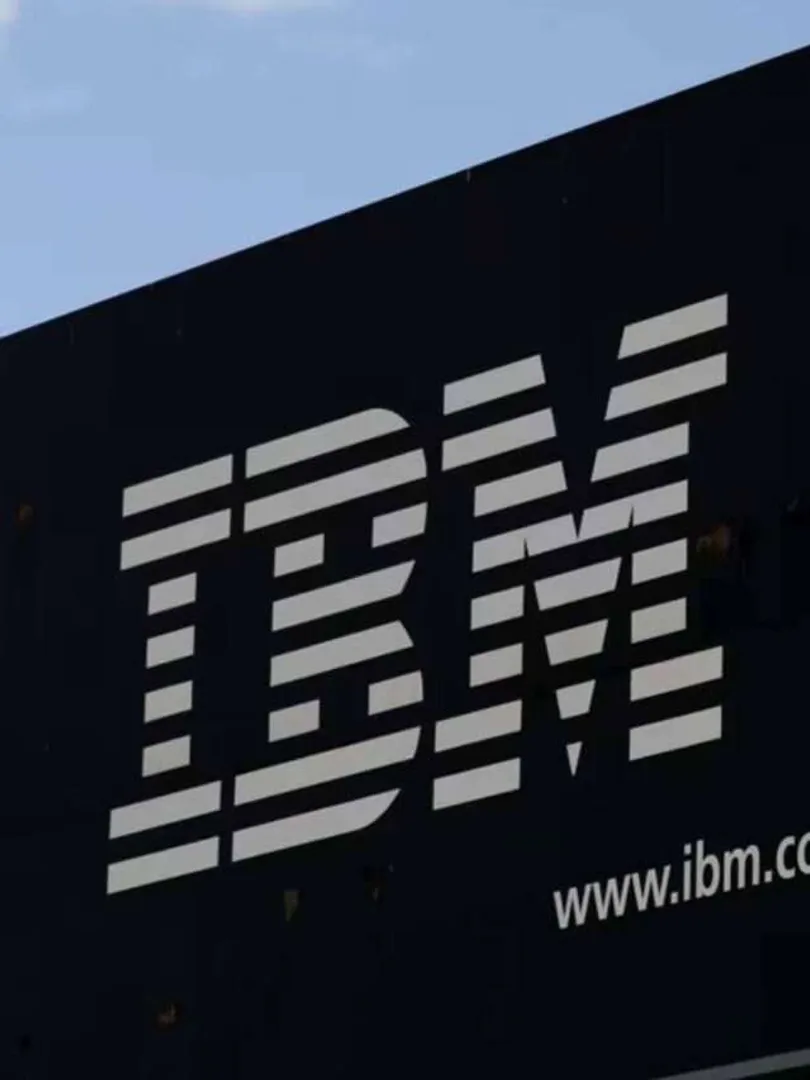 IBM-aims-to-employ-up-to-800-additional-workers-in-Ireland-to-help-create-innovative-software-powered-by-AI-technology.