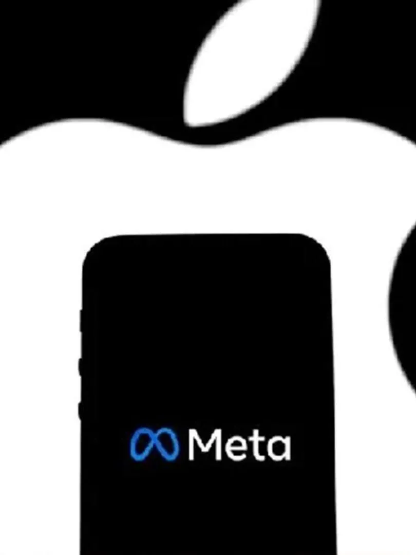 Apple-is-reportedly-in-talks-with-Meta-to-integrate-Meta’s-AI-model-into-Apple-Intelligence.