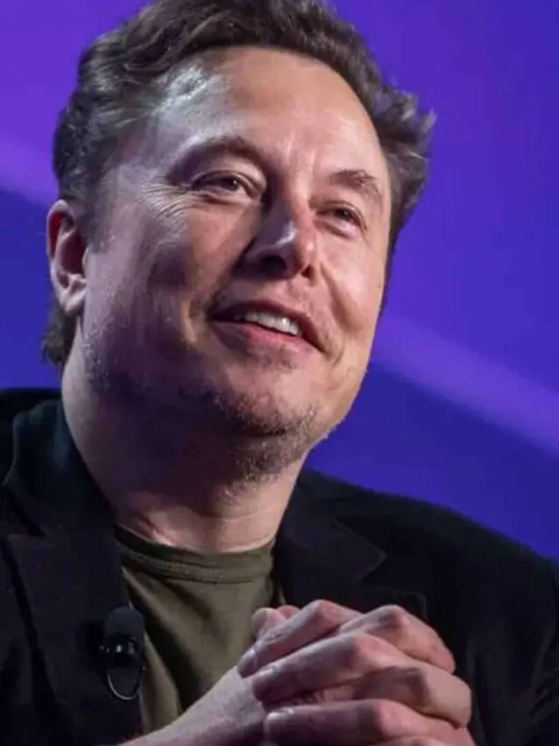 Elon-Musk-is-on-a-new-venture-to-train-the-world's-most-powerful-AI.