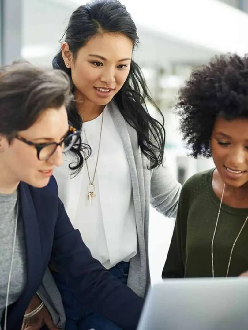 More-women-are-rising-to-leadership-positions-in-tech,-breaking-traditional-gender-barriers. (1)