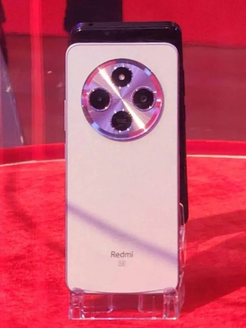 Redmi-A4-5G-is-India’s-most-affordable-5G-phone,-offering-advanced-connectivity-under-budget.