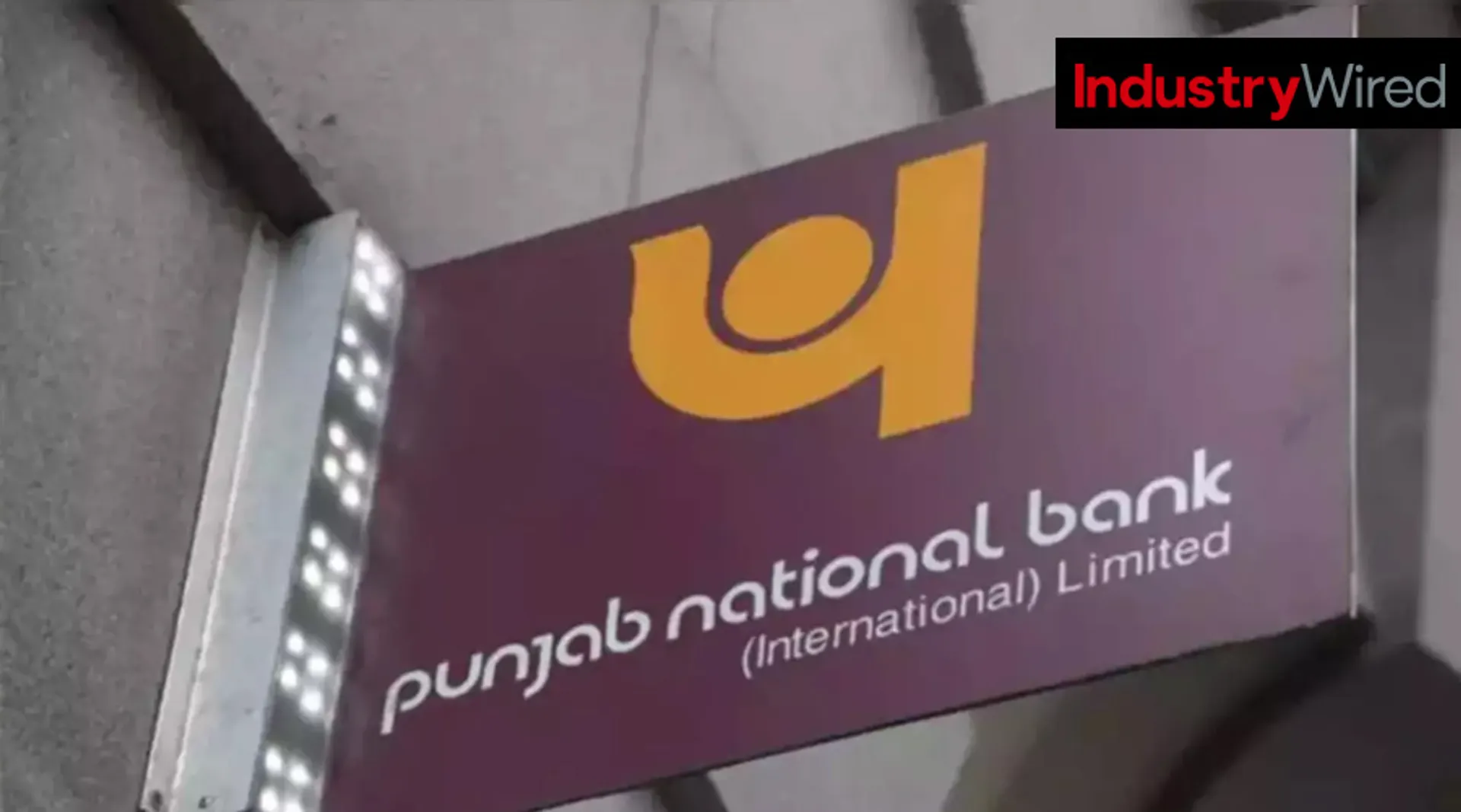 PNB Share Price Today: ₹102.50 with 1.16% Decline Analysis