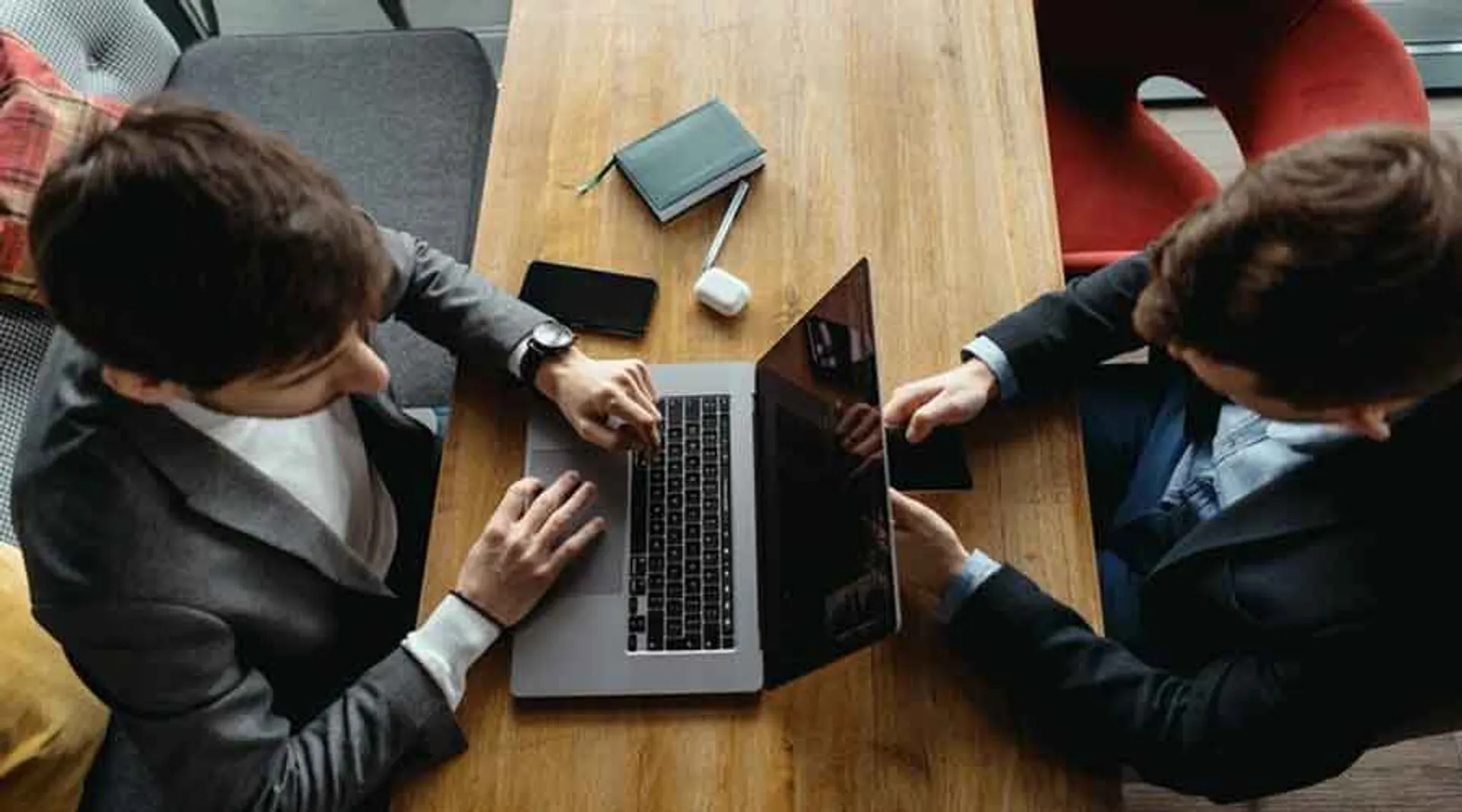 The Do’s and Don’ts of Creating an Onboarding Program