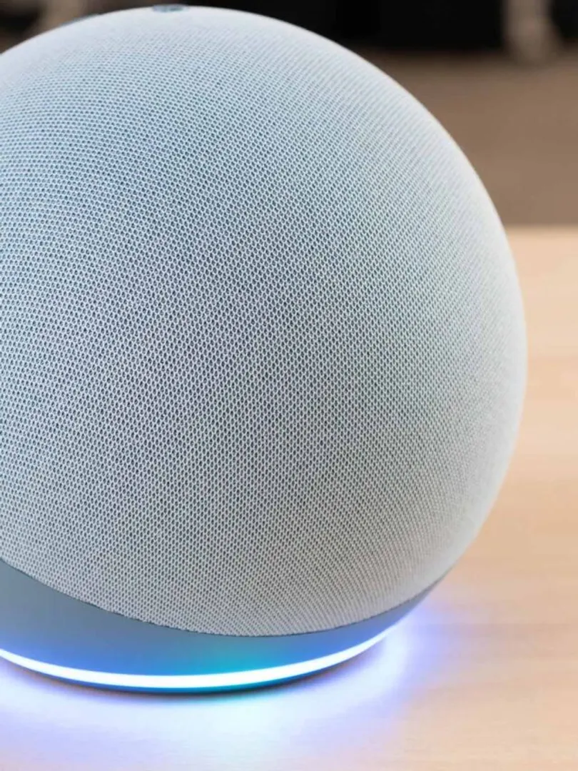 Amazon-Echo-4th-GenAn-Alexa-powered-hub-that-seamlessly-integrates-with-a-wide-range-of-smart-home-devices.