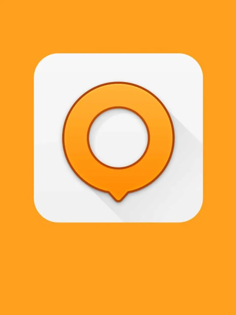 OsmAnd-ensures-privacy-with-offline-navigation,-while-Apple-Maps-offers-ETA-sharing-and-a-clean-interface.