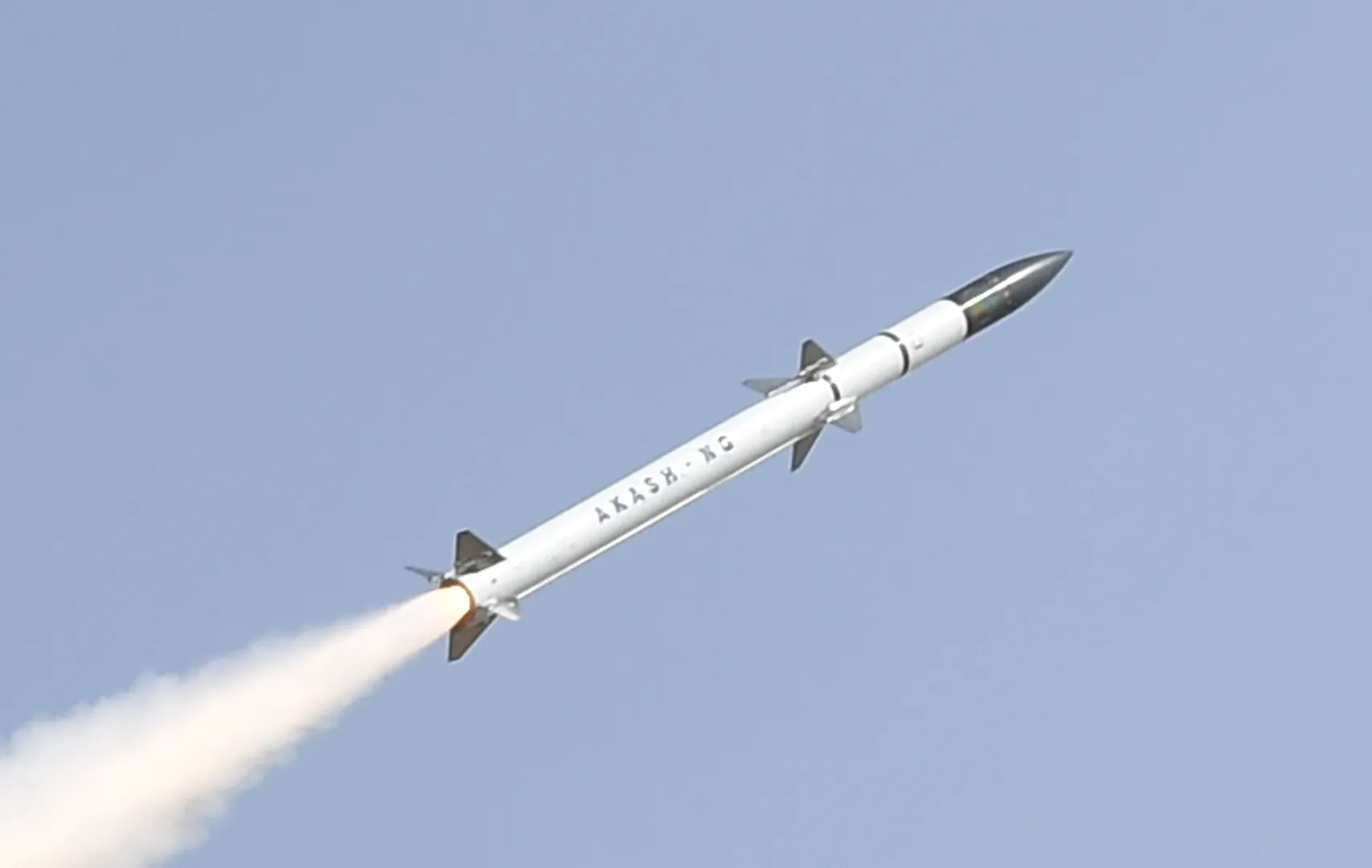 Akash_NG_being_flight_tested_(cropped)