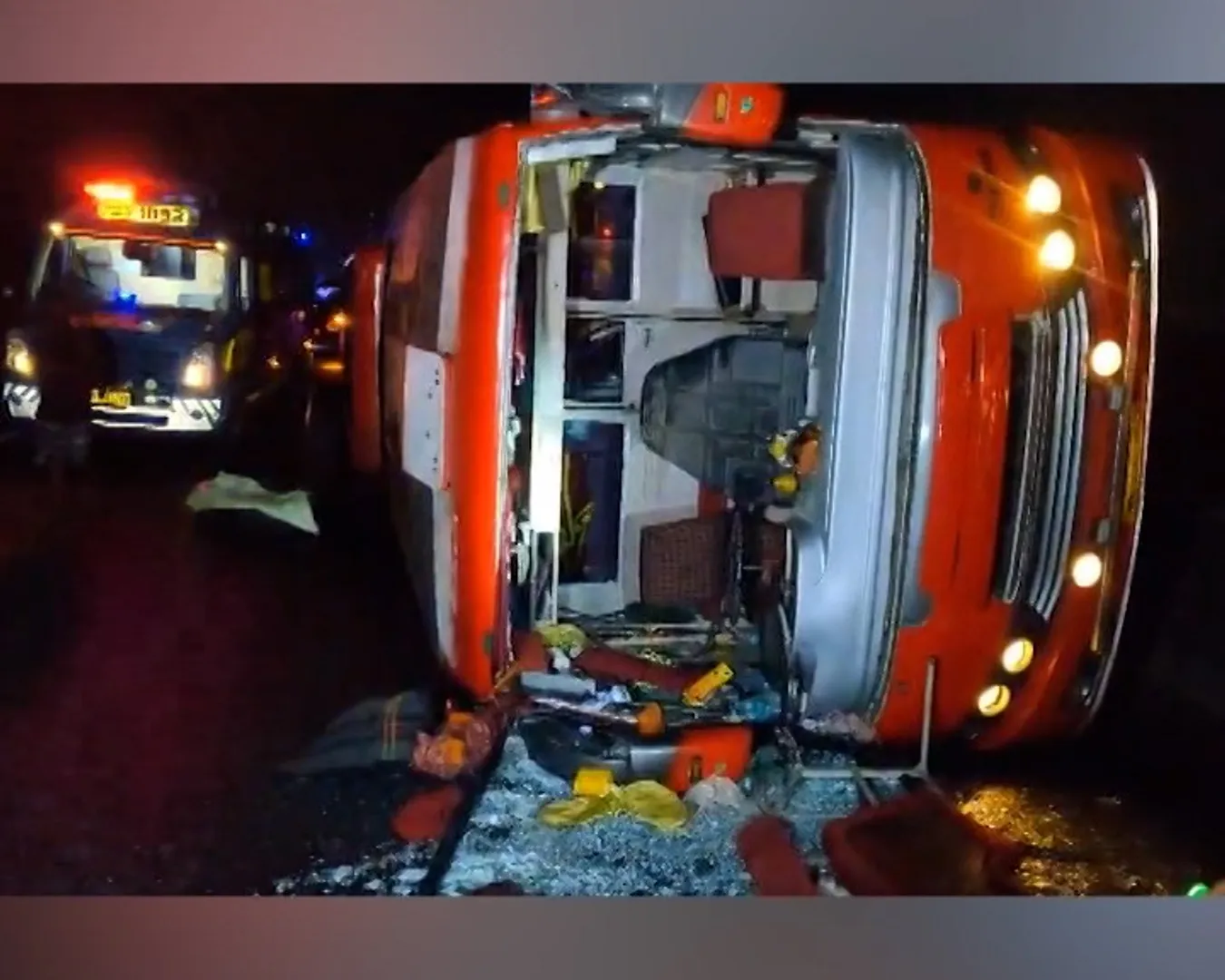 DV 1.00_03_38_18.Still006