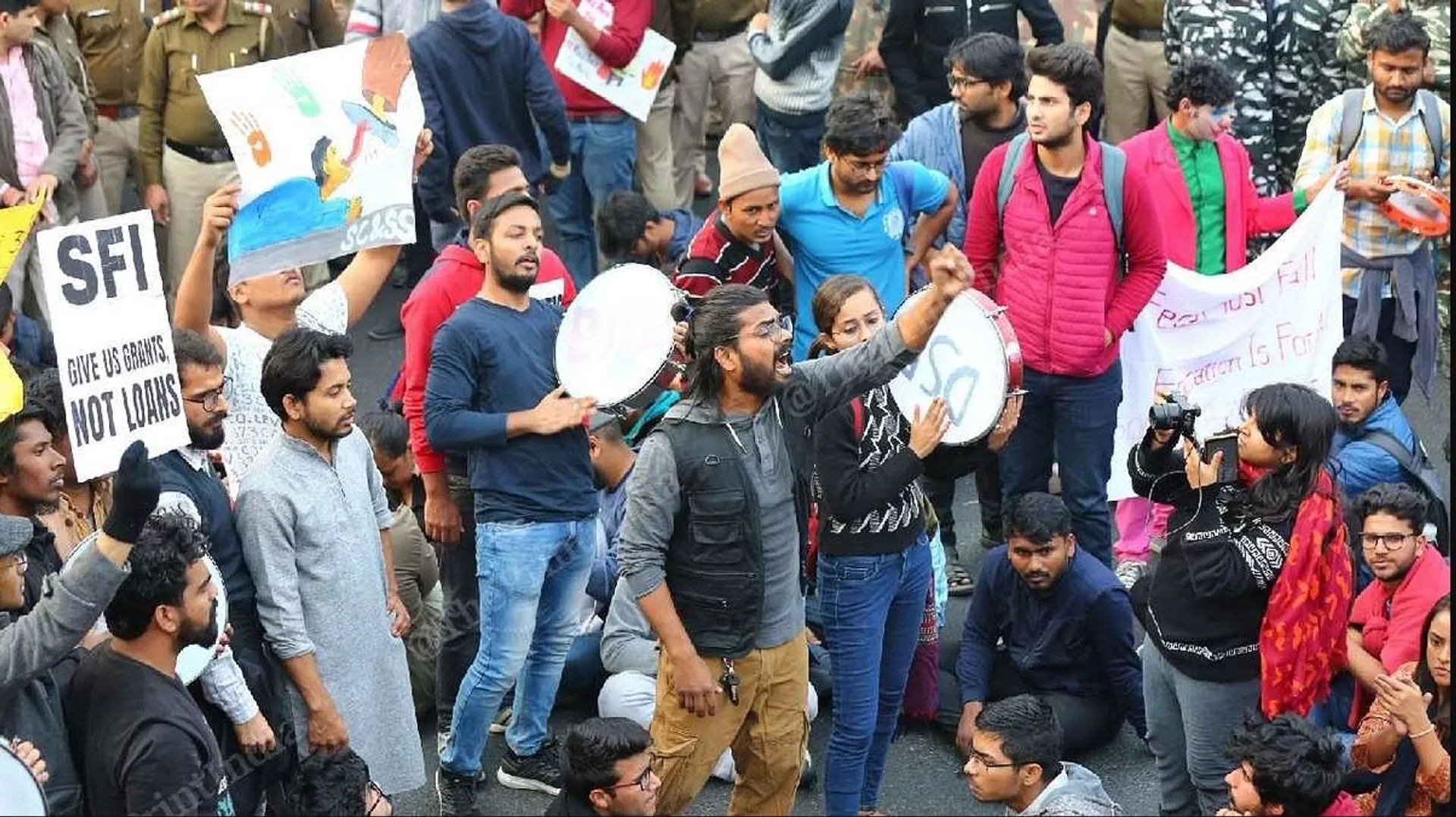 jnu