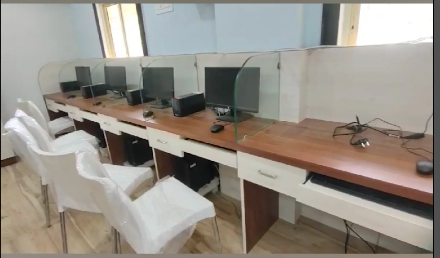 COMPUTER
