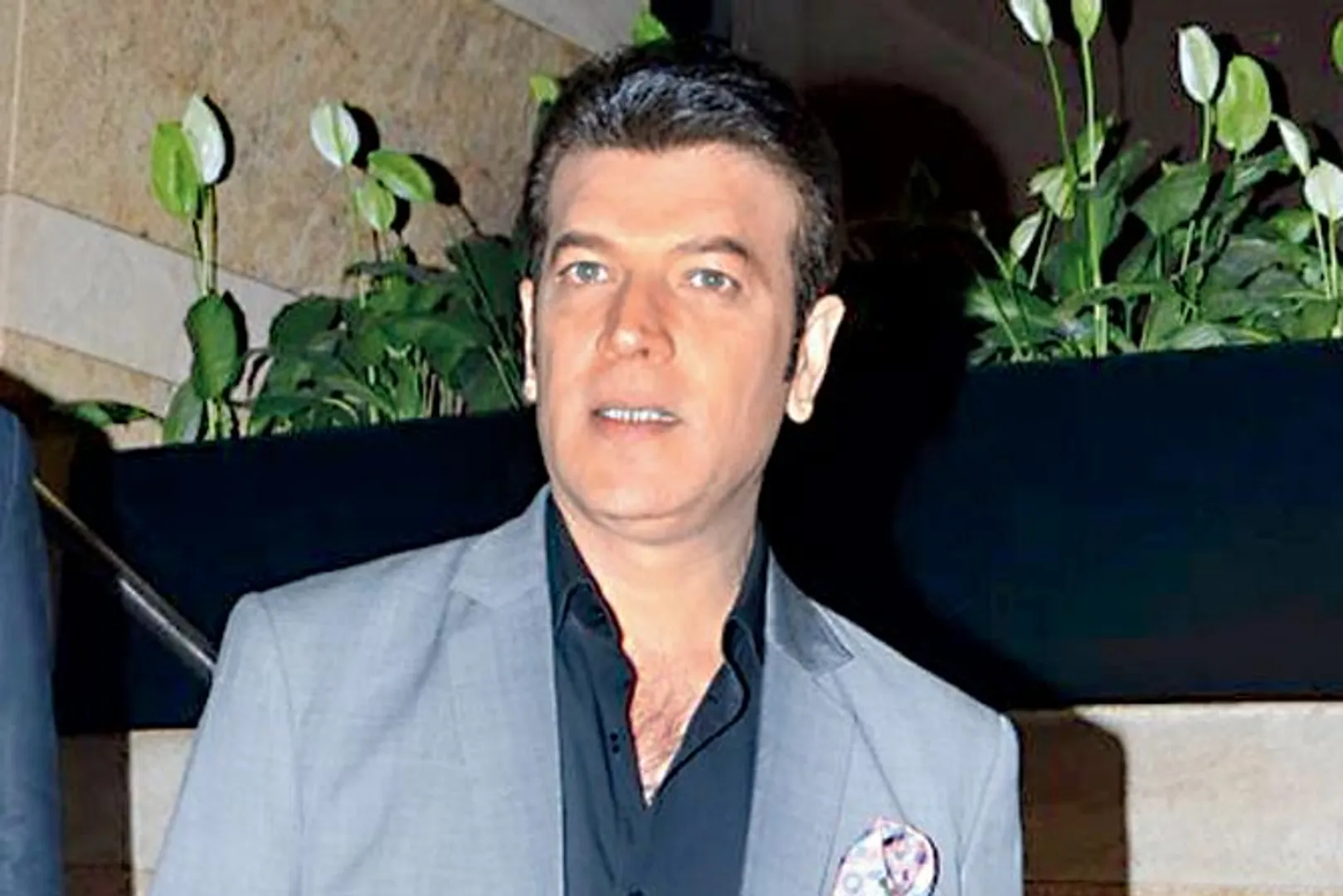 ମହଙ୍ଗା ପଡିଲା ପଡୋଶୀଙ୍କୁ ଆକ୍ରମଣ : ୧ ବର୍ଷ ପାଇଁ ଜେଲ୍ ଯିବେ ଅଭିନେତା ଆଦିତ୍ୟ ପାଞ୍ଚୋଲୀ