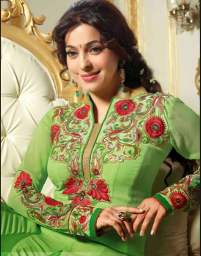 ୪୯ ବର୍ଷ ବୟସରେ ପାଦ ଦେଲେ ଜୁହି ଚାୱଲା