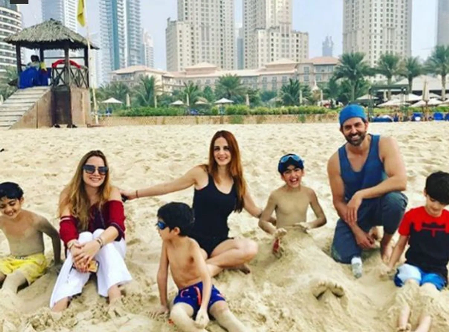 ପୁଣି ନିକଟତର ହେଲେ ରିତିକ୍ –ସୁଜୈନ