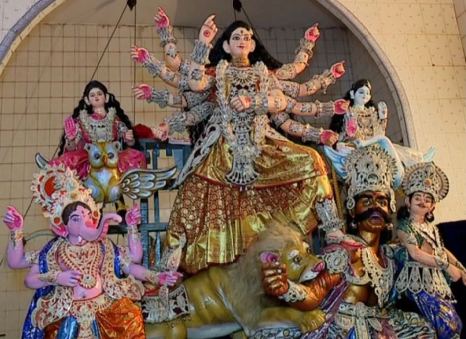 ଧରାପୃଷ୍ଠକୁ ଆସିବେ ମା’ ଜଗଦଜନନୀ ! ମା’ଙ୍କ ଆବାହନ ପାଇଁ ଗାଁରୁ ସହର ସବୁଠି ଜୋରଦାର ପ୍ରସ୍ତୁତି