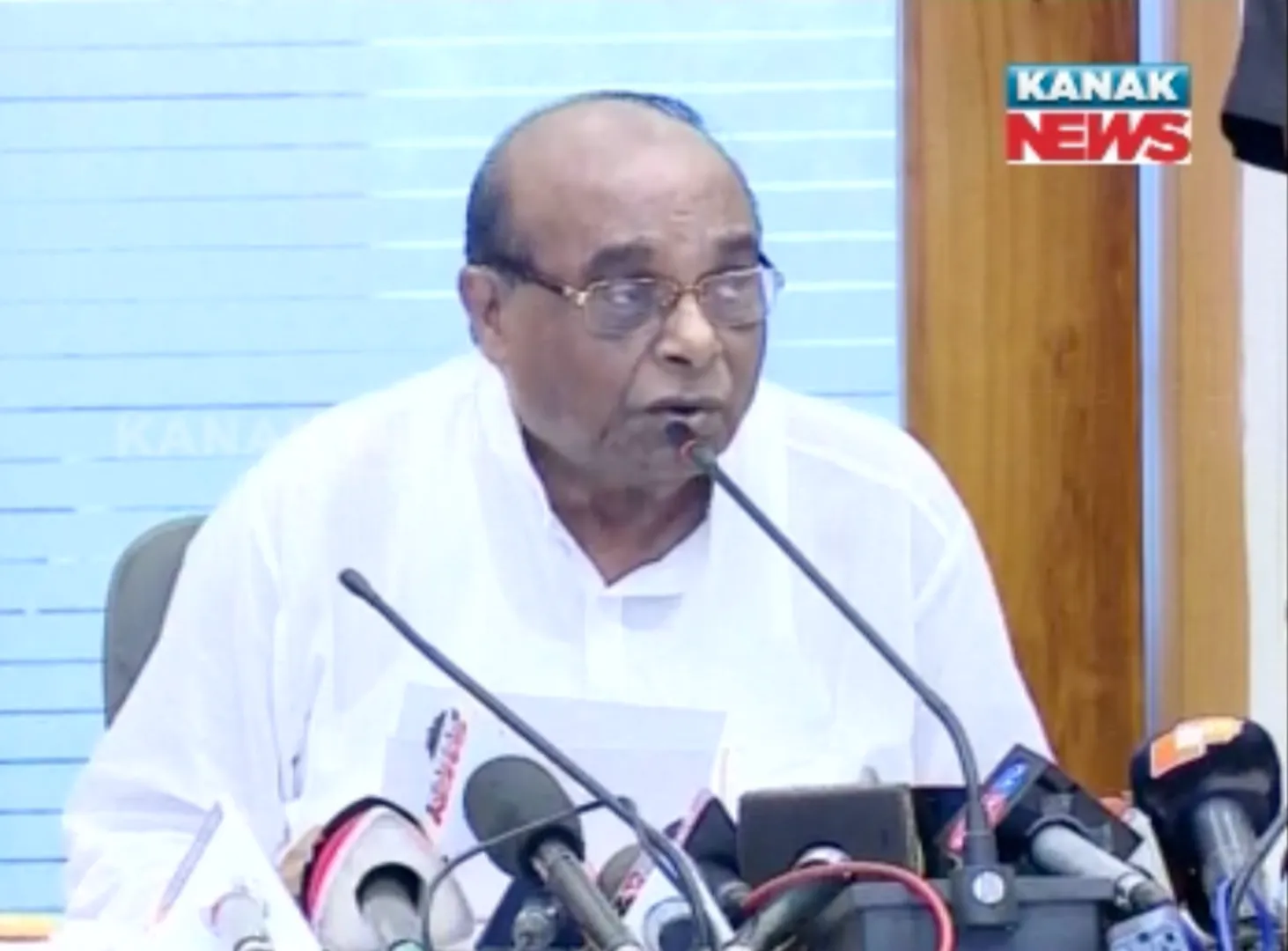 କଂଗ୍ରେସ ସହ ମେଂଟ ପ୍ରସଙ୍ଗରେ ଦାମଙ୍କ ୟୁଟର୍ଣ୍ଣ ! କହିଲେ, ଅର୍ଥକୁ କରାଯାଉଛି ଅନର୍ଥ, ସେପଟେ କଂଗ୍ରେସ କହିଲା ବିଳମ୍ବରେ ଉଦୟ ହେଲା ବୁଦ୍ଧି