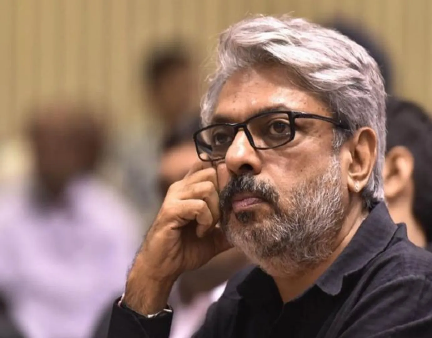 ବିବାଦ ମଧ୍ୟରେ ଥିବା ସିନେମା ‘ପଦ୍ମାବତୀ’ ପାଇଁ ଆଜି ଗୁରୁତ୍ୱପୂର୍ଣ୍ଣ ଦିନ ! ପାର୍ଲାମେଂଟର ଦୁଇ ଦୁଇଟି କମିଟି ଆଗରେ ପକ୍ଷ ରଖିବେ ସଂଜୟ ଲୀଲା ଭଂସାଲି