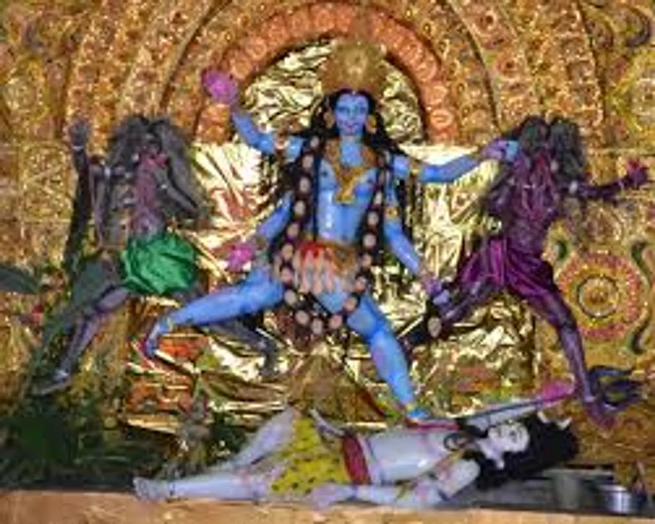 ଭାରତରେ କିପରି ଭାବରେ ପାଳନ କରାଯାଏ କାଳୀପୂଜା?