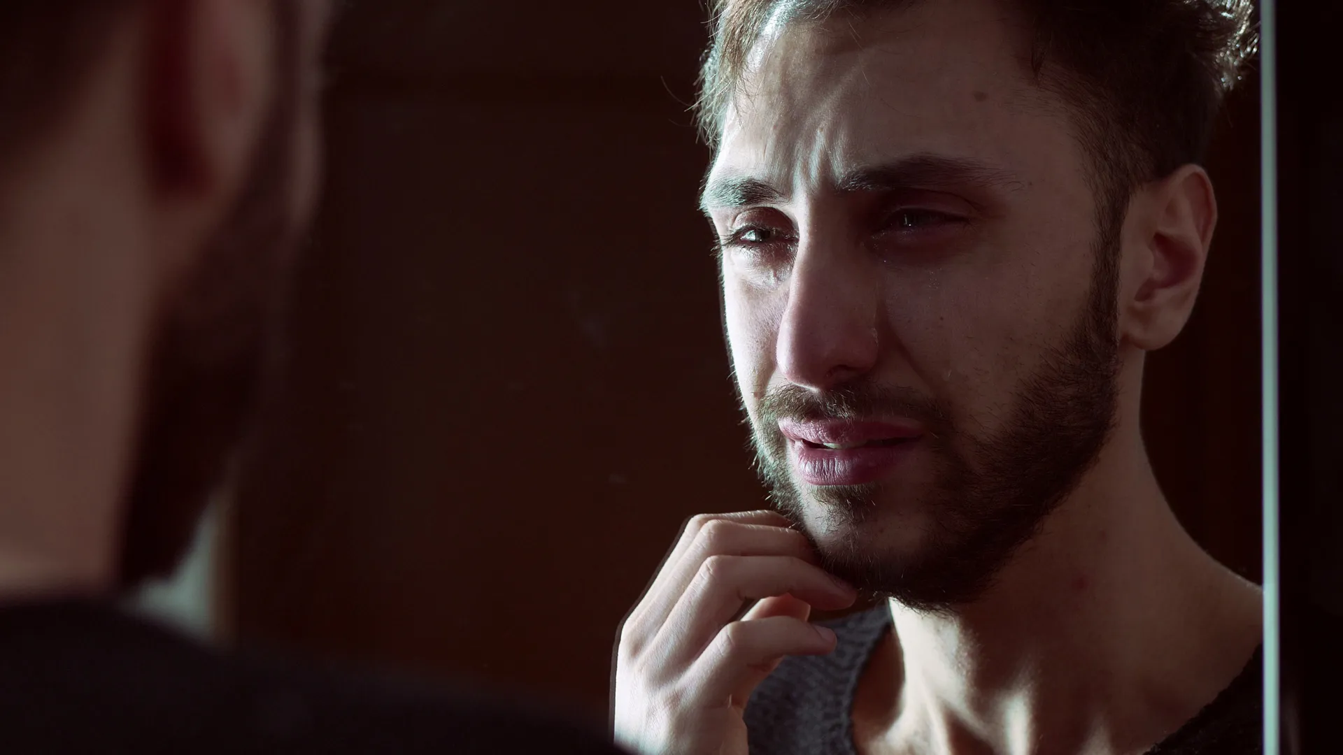 କେବଳ ମହିଳା ନୁହଁ ପୁରୁଷ ମଧ୍ୟ ପାଲଟନ୍ତି ନିର୍ଯ୍ୟାତନାର ଶିକାର ! ଜାଣନ୍ତୁ ନିଜର ଅଧିକାର ଏବଂ କରନ୍ତୁ ମୁକାବିଲା ।