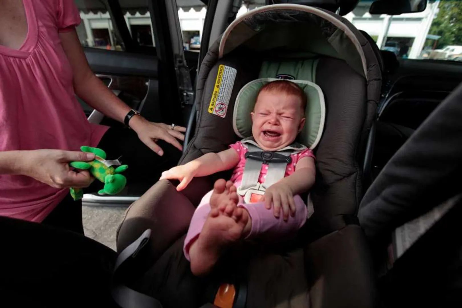 ଦୁଇବର୍ଷର ଛୁଆକୁ ଅଚାନକ ଗୁପ୍ତାଙ୍ଗରେ ହେଲା ରକ୍ତସ୍ରାବ ! ମା’ ଡାଇପର ଖୋଲି ଦେଖିବା ପରେ ହୋଇଗଲେ ଆଶ୍ଚର୍ଯ୍ୟ । 