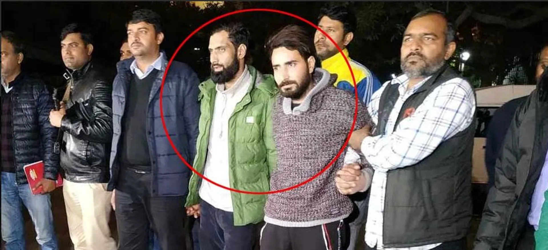 ଦିଲ୍ଲୀ ପୋଲିସର ବଡ ସଫଳତା ! ୨୬ ଜାନୁଆରୀରେ ଭାରତର ରାଜଧାନୀରେ ରକ୍ତର ହୋଲି ଖେଳିବାକୁ ଯୋଜନା କରିଥିଲେ ଜେସ୍ –ଏ-ମହମ୍ମଦର ଏହି ଦୁଇ ଆତଙ୍କବାଦୀ,ଗିରଫ କଲା ପୋଲିସ୍  । 